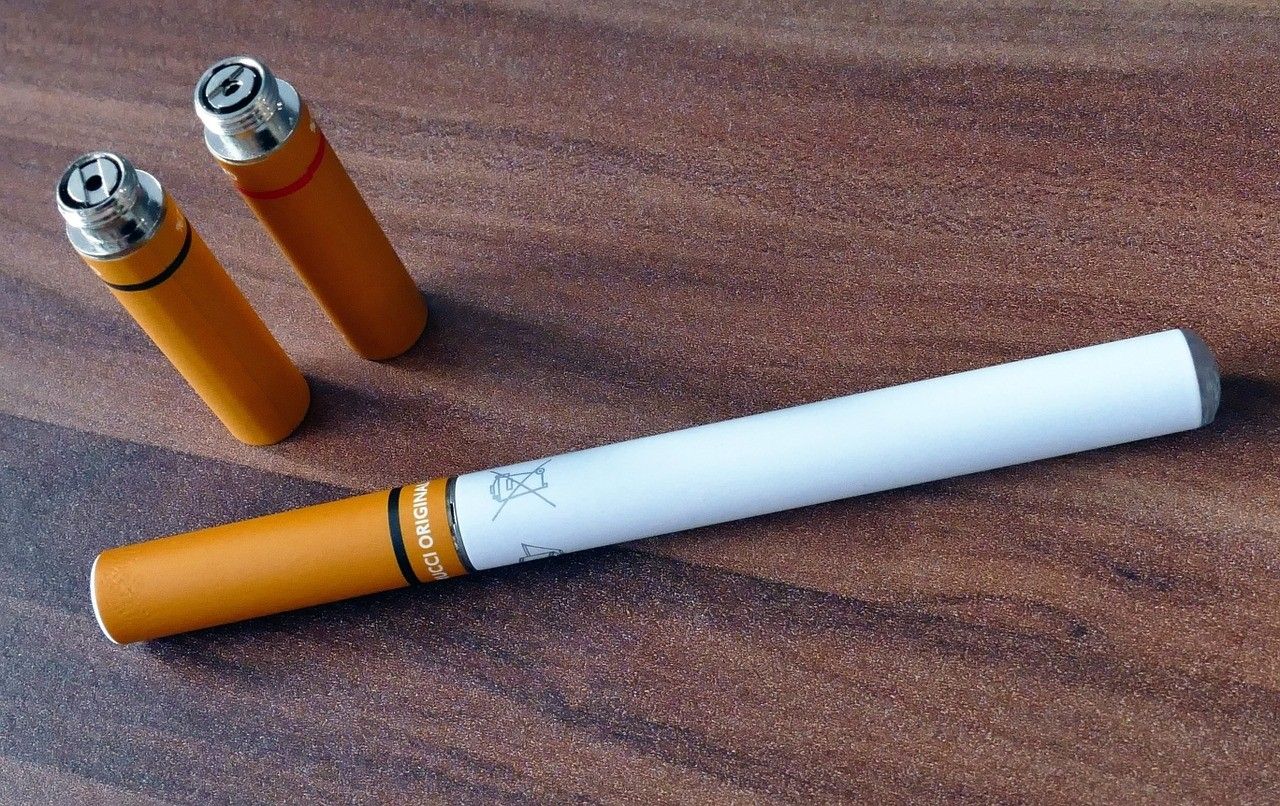 Sigaretta Elettronica a Forma di Sigaretta